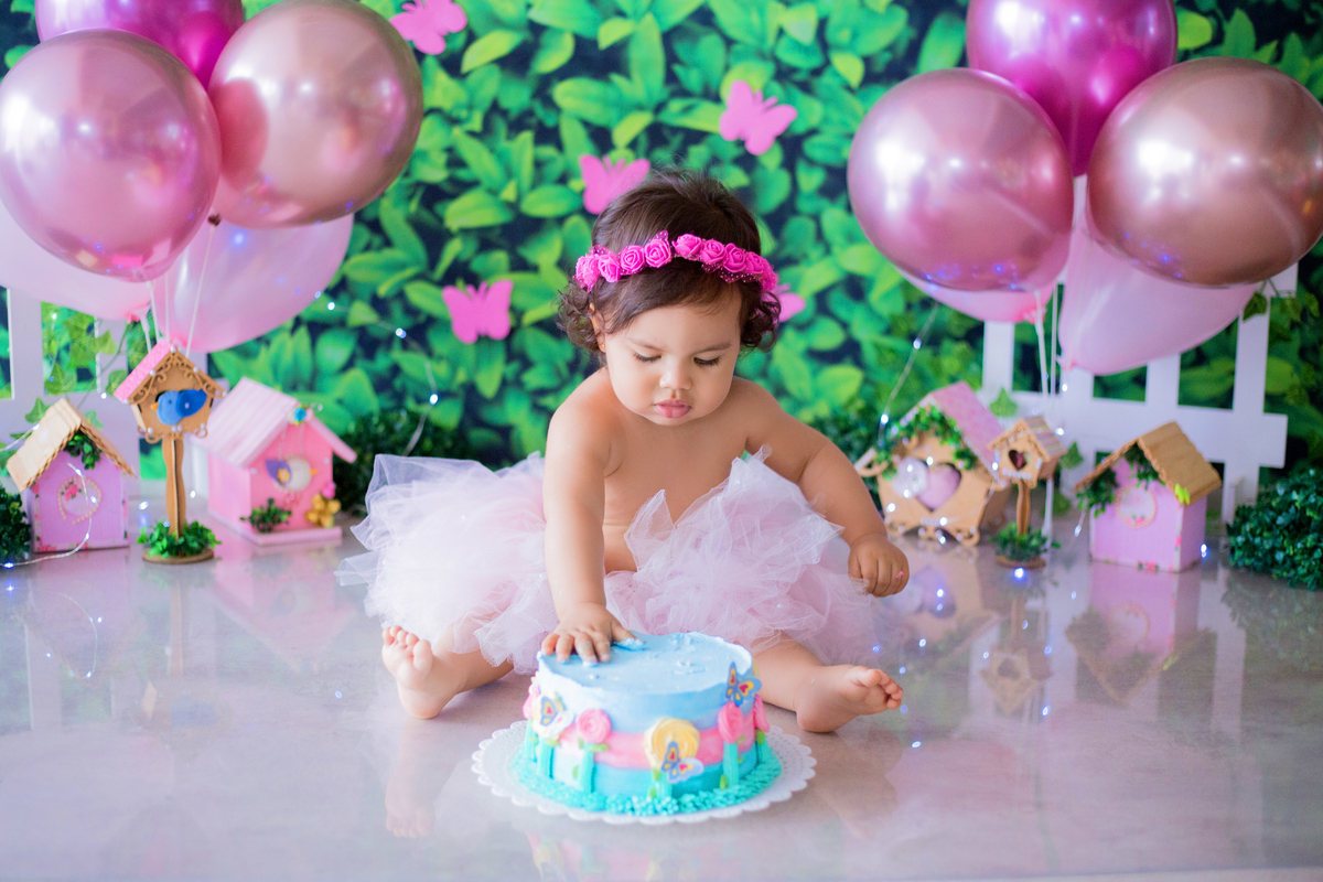 acompanhamento mensal de bebe caxias do sul figurino cenario tematico  personagem foto infantil serra gaucha fotografia familia mundo azul rosa ensaio fotografico crianca newborn baby menino menina smash the cake esmague o bolo banheira urso circo