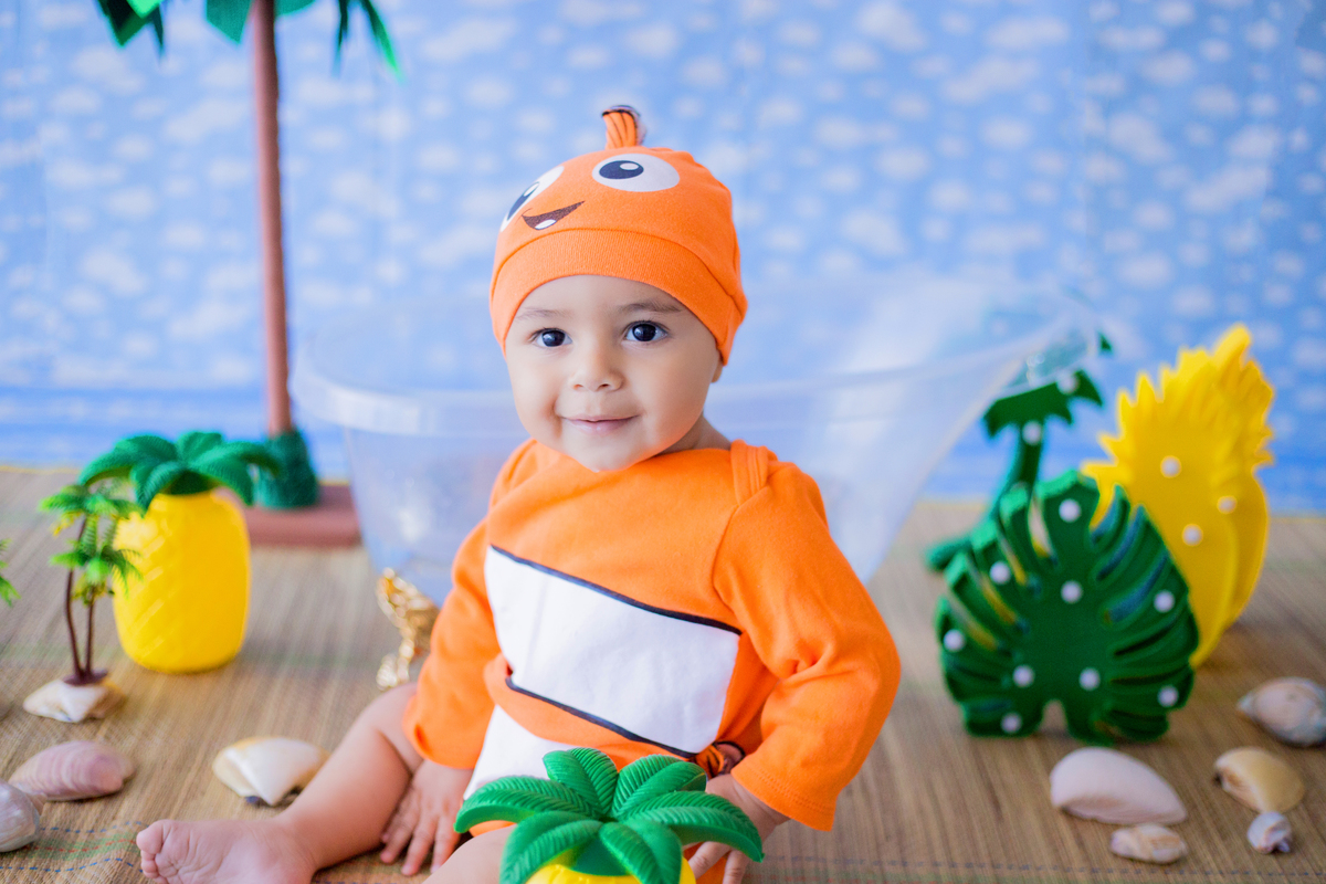 acompanhamento mensal de bebe caxias do sul figurino cenario tematico  personagem foto infantil serra gaucha fotografia familia mundo azul rosa ensaio fotografico crianca newborn baby menino menina smash the cake esmague o bolo banheira urso circo