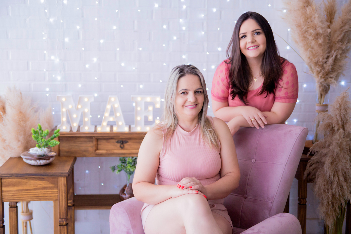 acompanhamento mensal de bebe caxias do sul figurino cenario tematico  personagem foto infantil serra gaucha fotografia familia mundo azul rosa ensaio fotografico crianca newborn baby menino menina smash the cake esmague o bolo banheira urso circo