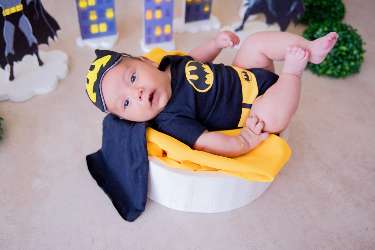 acompanhamento mensal de bebe caxias do sul figurino cenario tematico  personagem foto infantil serra gaucha fotografia familia mundo azul rosa ensaio fotografico crianca newborn baby menino menina smash the cake esmague o bolo banheira urso circo