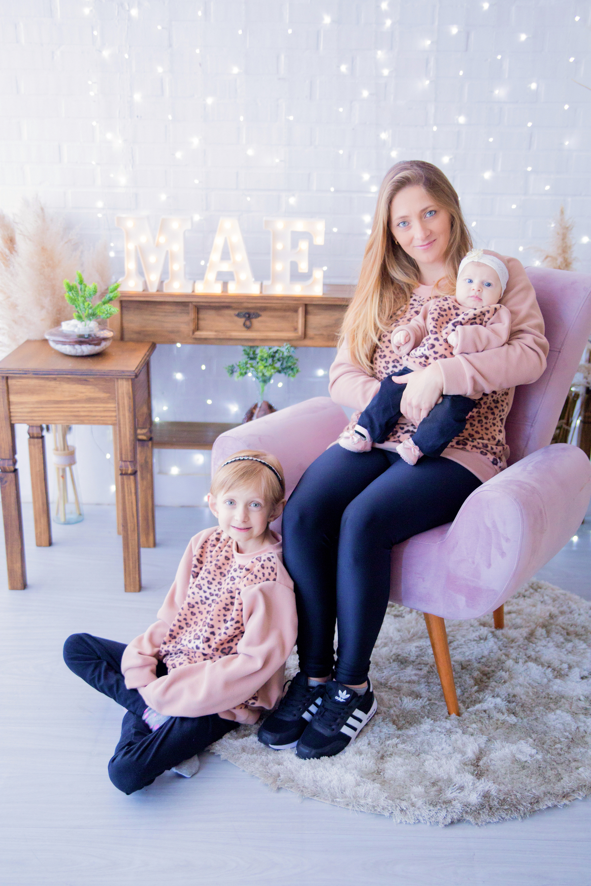 acompanhamento mensal de bebe caxias do sul figurino cenario tematico  personagem foto infantil serra gaucha fotografia familia mundo azul rosa ensaio fotografico crianca newborn baby menino menina smash the cake esmague o bolo banheira urso circo