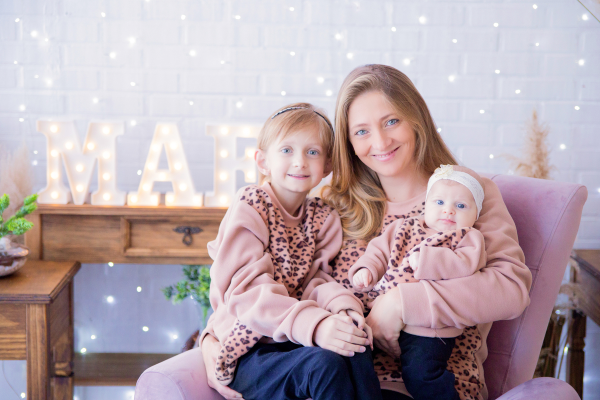 acompanhamento mensal de bebe caxias do sul figurino cenario tematico  personagem foto infantil serra gaucha fotografia familia mundo azul rosa ensaio fotografico crianca newborn baby menino menina smash the cake esmague o bolo banheira urso circo