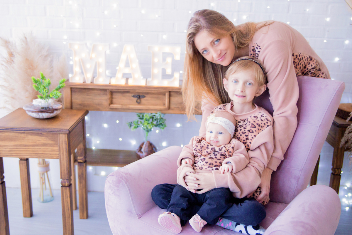 acompanhamento mensal de bebe caxias do sul figurino cenario tematico  personagem foto infantil serra gaucha fotografia familia mundo azul rosa ensaio fotografico crianca newborn baby menino menina smash the cake esmague o bolo banheira urso circo