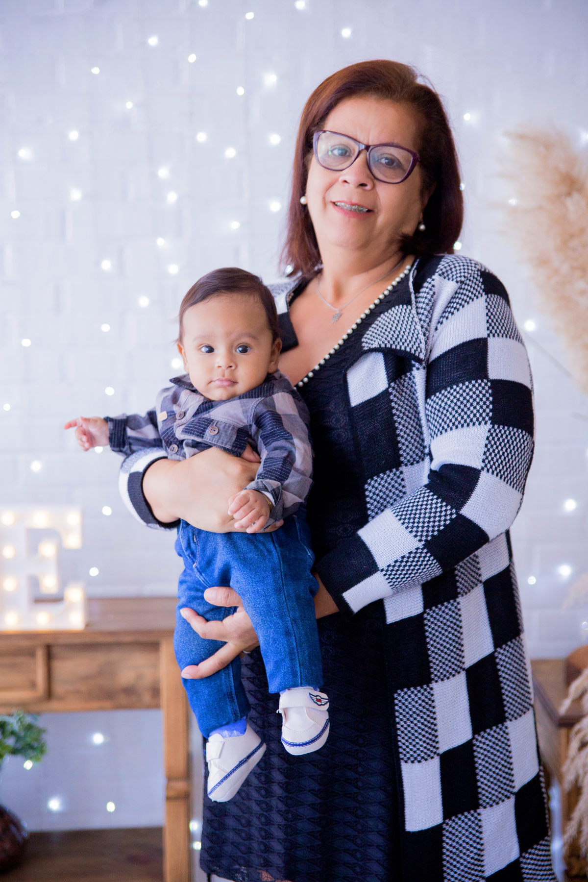 acompanhamento mensal de bebe caxias do sul figurino cenario tematico  personagem foto infantil serra gaucha fotografia familia mundo azul rosa ensaio fotografico crianca newborn baby menino menina smash the cake esmague o bolo banheira urso circo