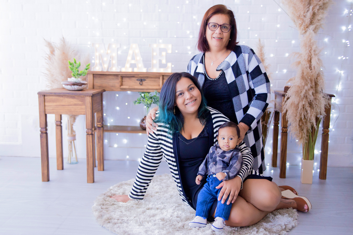 acompanhamento mensal de bebe caxias do sul figurino cenario tematico  personagem foto infantil serra gaucha fotografia familia mundo azul rosa ensaio fotografico crianca newborn baby menino menina smash the cake esmague o bolo banheira urso circo