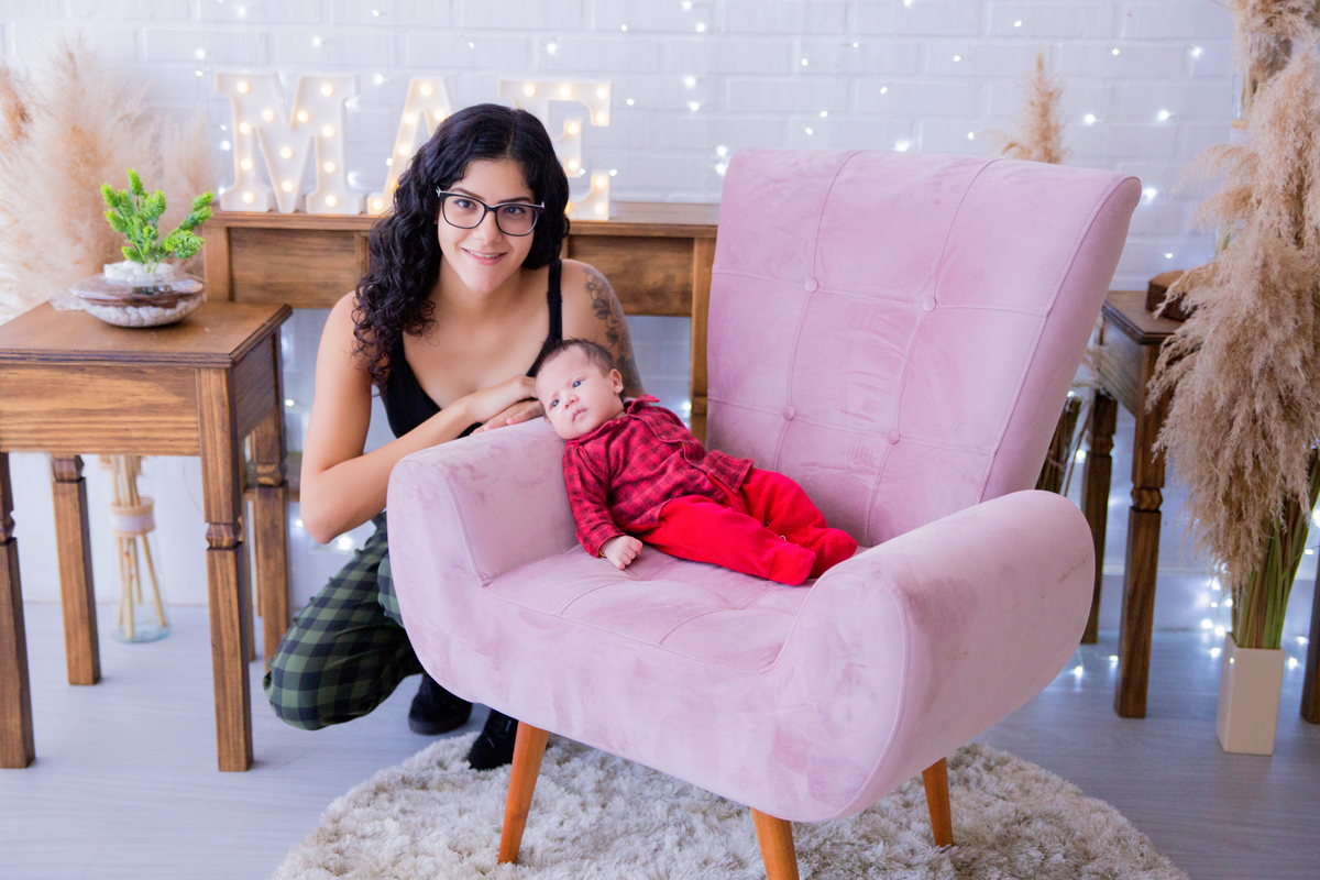 acompanhamento mensal de bebe caxias do sul figurino cenario tematico  personagem foto infantil serra gaucha fotografia familia mundo azul rosa ensaio fotografico crianca newborn baby menino menina smash the cake esmague o bolo banheira urso circo