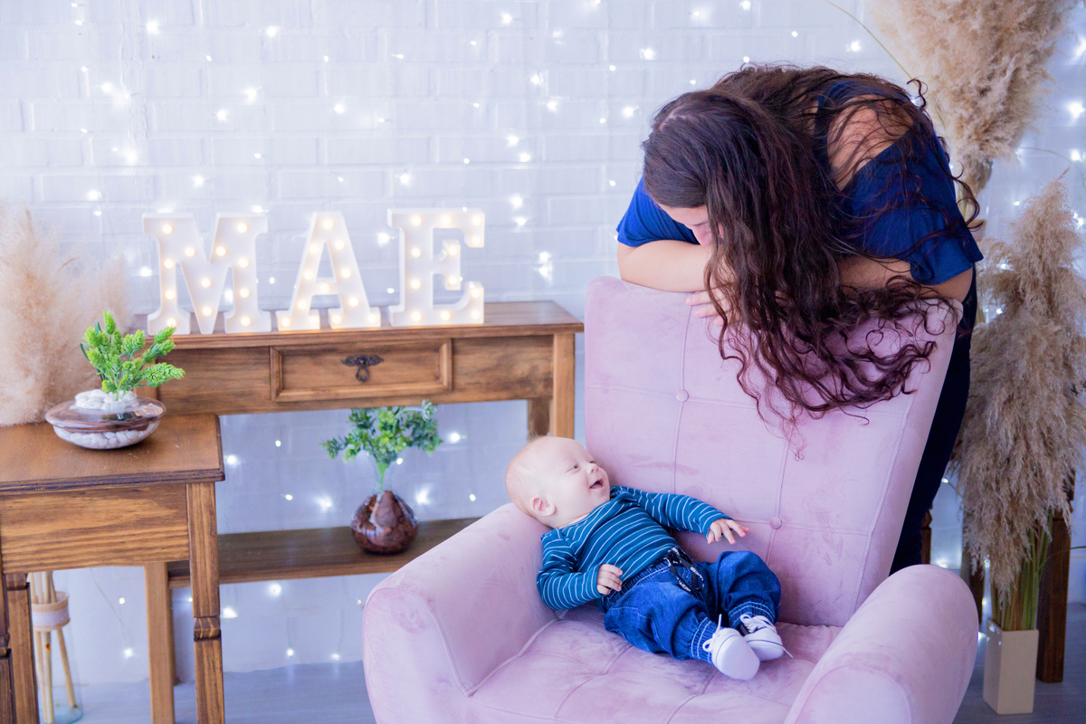 acompanhamento mensal de bebe caxias do sul figurino cenario tematico  personagem foto infantil serra gaucha fotografia familia mundo azul rosa ensaio fotografico crianca newborn baby menino menina smash the cake esmague o bolo banheira urso circo