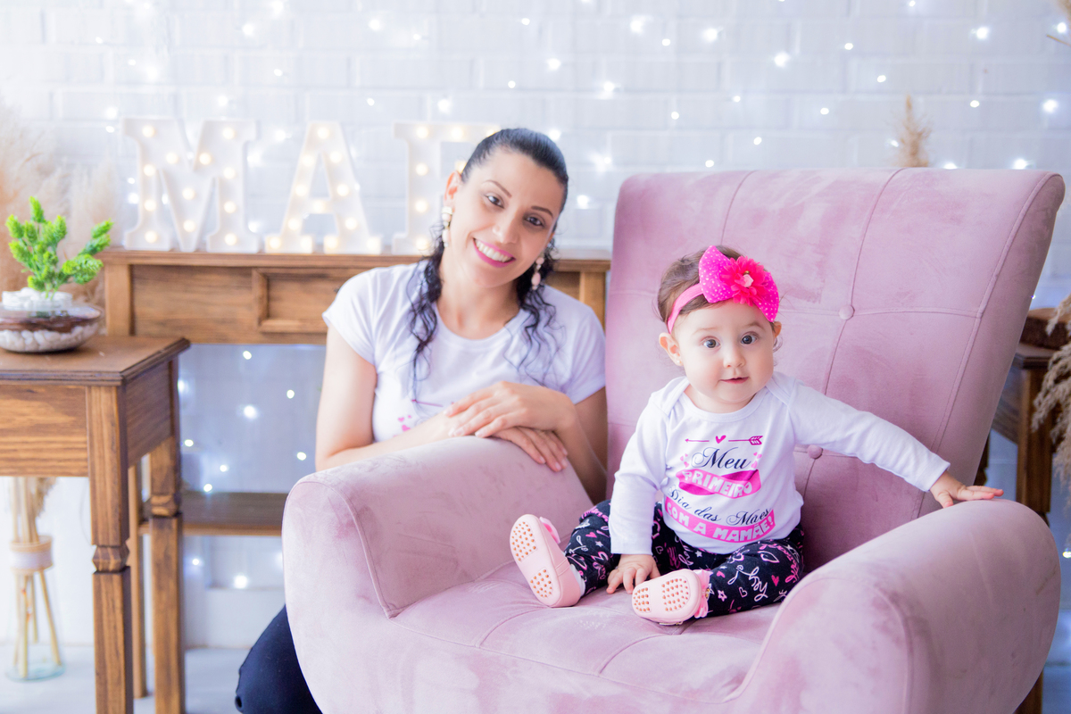 acompanhamento mensal de bebe caxias do sul figurino cenario tematico  personagem foto infantil serra gaucha fotografia familia mundo azul rosa ensaio fotografico crianca newborn baby menino menina smash the cake esmague o bolo banheira urso circo