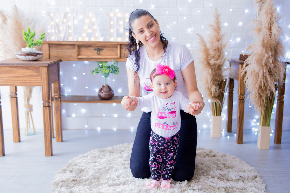 acompanhamento mensal de bebe caxias do sul figurino cenario tematico  personagem foto infantil serra gaucha fotografia familia mundo azul rosa ensaio fotografico crianca newborn baby menino menina smash the cake esmague o bolo banheira urso circo