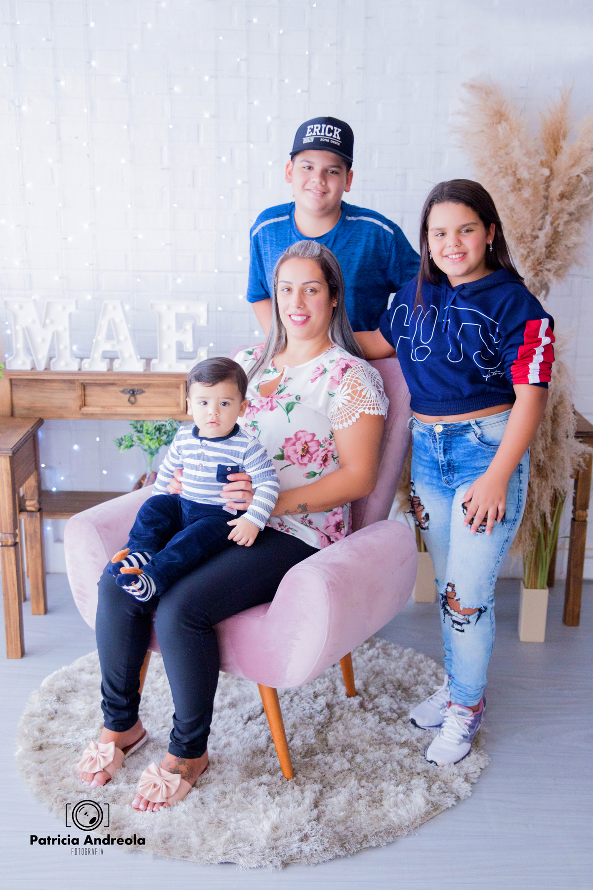acompanhamento mensal de bebe caxias do sul figurino cenario tematico  personagem foto infantil serra gaucha fotografia familia mundo azul rosa ensaio fotografico crianca newborn baby menino menina smash the cake esmague o bolo banheira urso circo