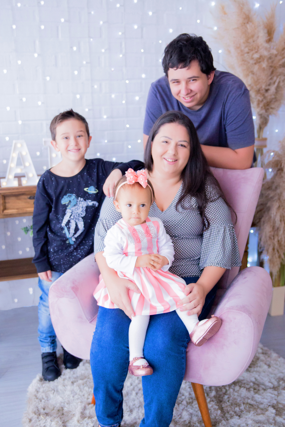 acompanhamento mensal de bebe caxias do sul figurino cenario tematico  personagem foto infantil serra gaucha fotografia familia mundo azul rosa ensaio fotografico crianca newborn baby menino menina smash the cake esmague o bolo banheira urso circo