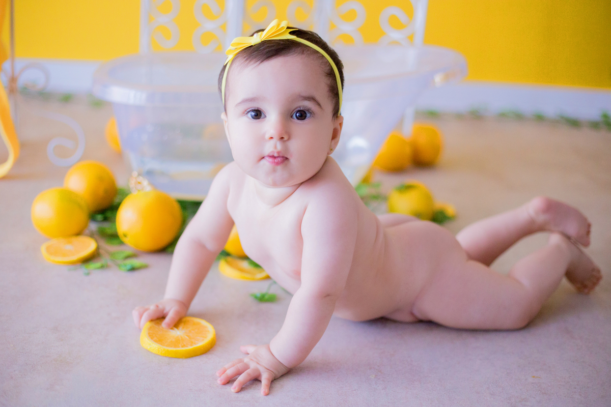 acompanhamento mensal de bebe caxias do sul figurino cenario tematico  personagem foto infantil serra gaucha fotografia familia mundo azul rosa ensaio fotografico crianca newborn baby menino menina smash the cake esmague o bolo banheira urso circo