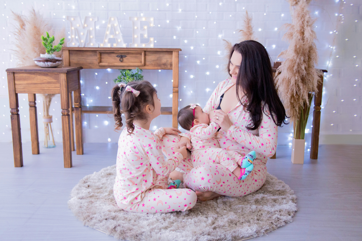 acompanhamento mensal de bebe caxias do sul figurino cenario tematico  personagem foto infantil serra gaucha fotografia familia mundo azul rosa ensaio fotografico crianca newborn baby menino menina smash the cake esmague o bolo banheira urso circo