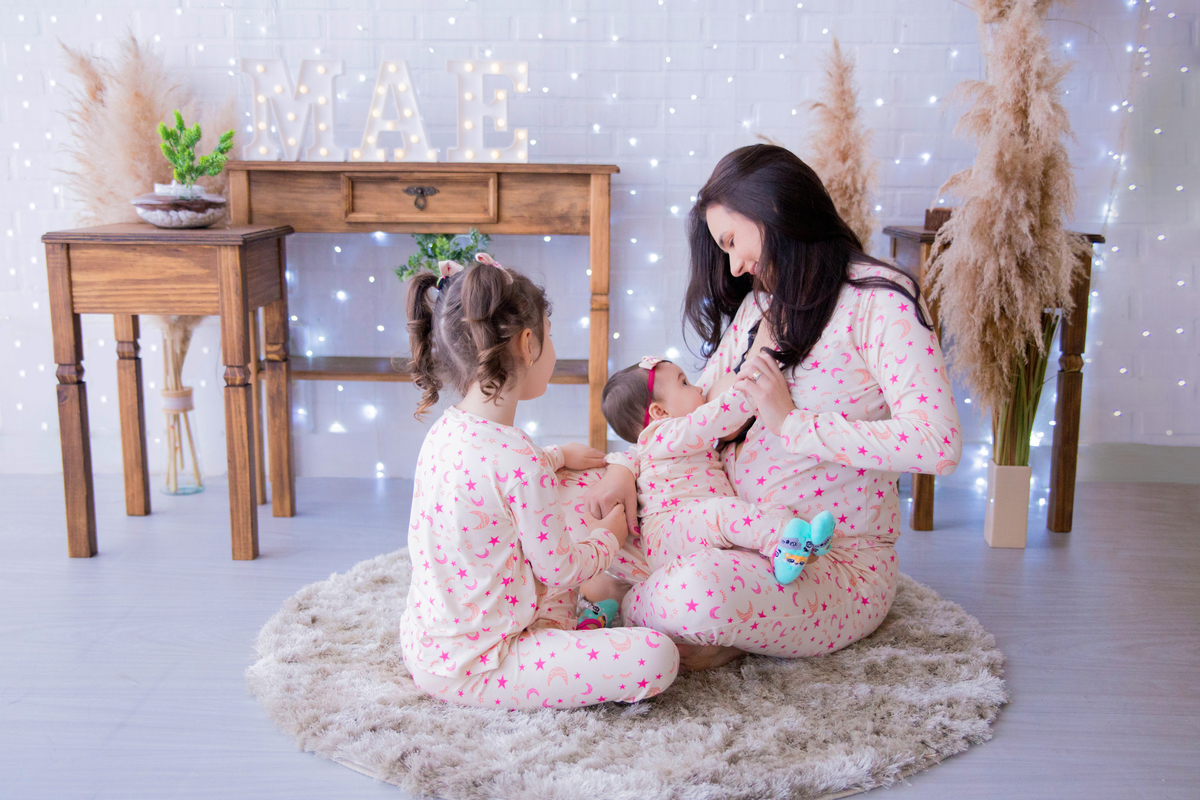 acompanhamento mensal de bebe caxias do sul figurino cenario tematico  personagem foto infantil serra gaucha fotografia familia mundo azul rosa ensaio fotografico crianca newborn baby menino menina smash the cake esmague o bolo banheira urso circo