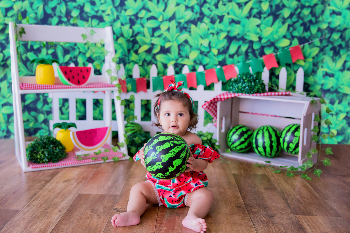 acompanhamento mensal de bebe caxias do sul figurino cenario tematico  personagem foto infantil serra gaucha fotografia familia mundo azul rosa ensaio fotografico crianca newborn baby menino menina smash the cake esmague o bolo banheira urso circo