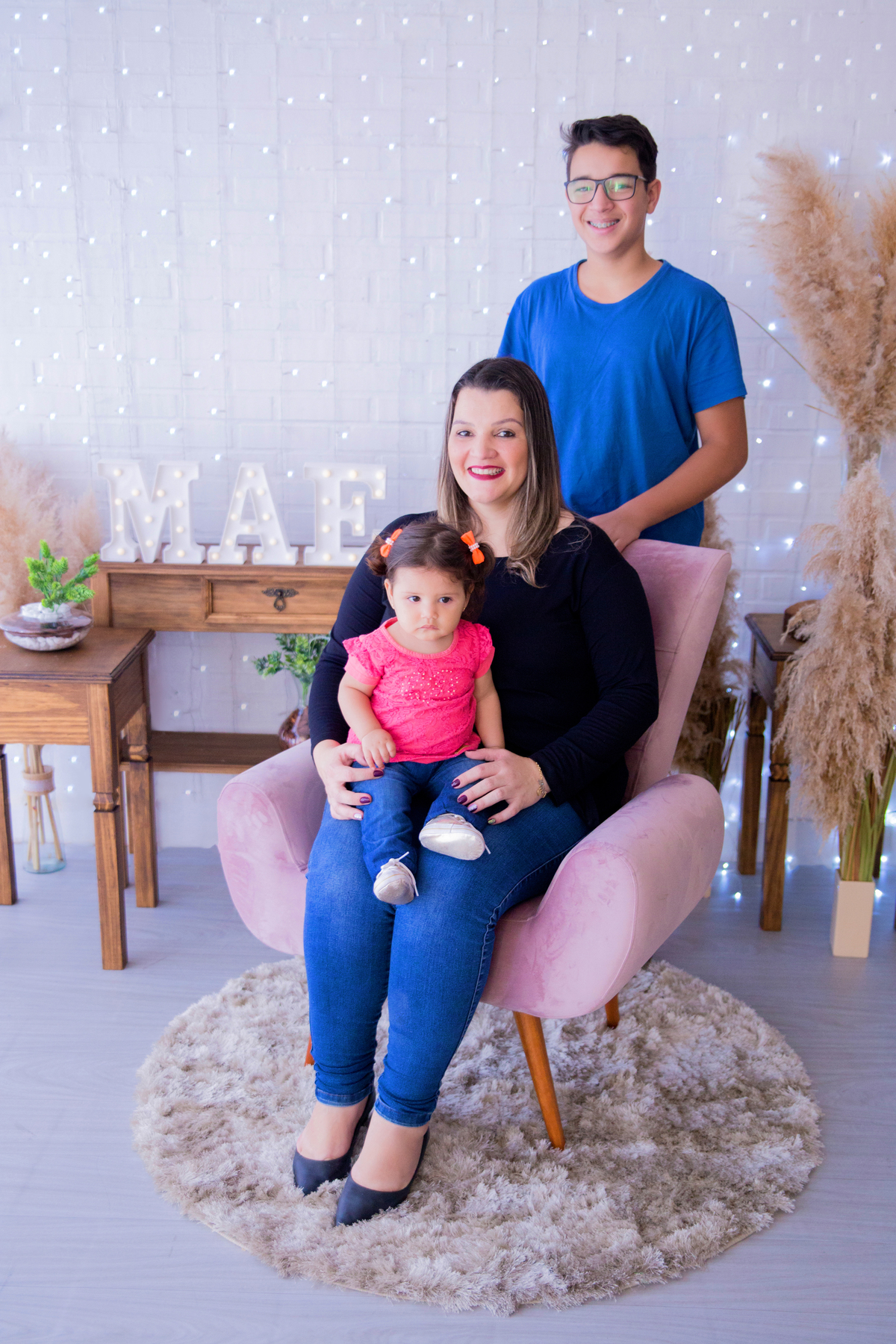 acompanhamento mensal de bebe caxias do sul figurino cenario tematico  personagem foto infantil serra gaucha fotografia familia mundo azul rosa ensaio fotografico crianca newborn baby menino menina smash the cake esmague o bolo banheira urso circo
