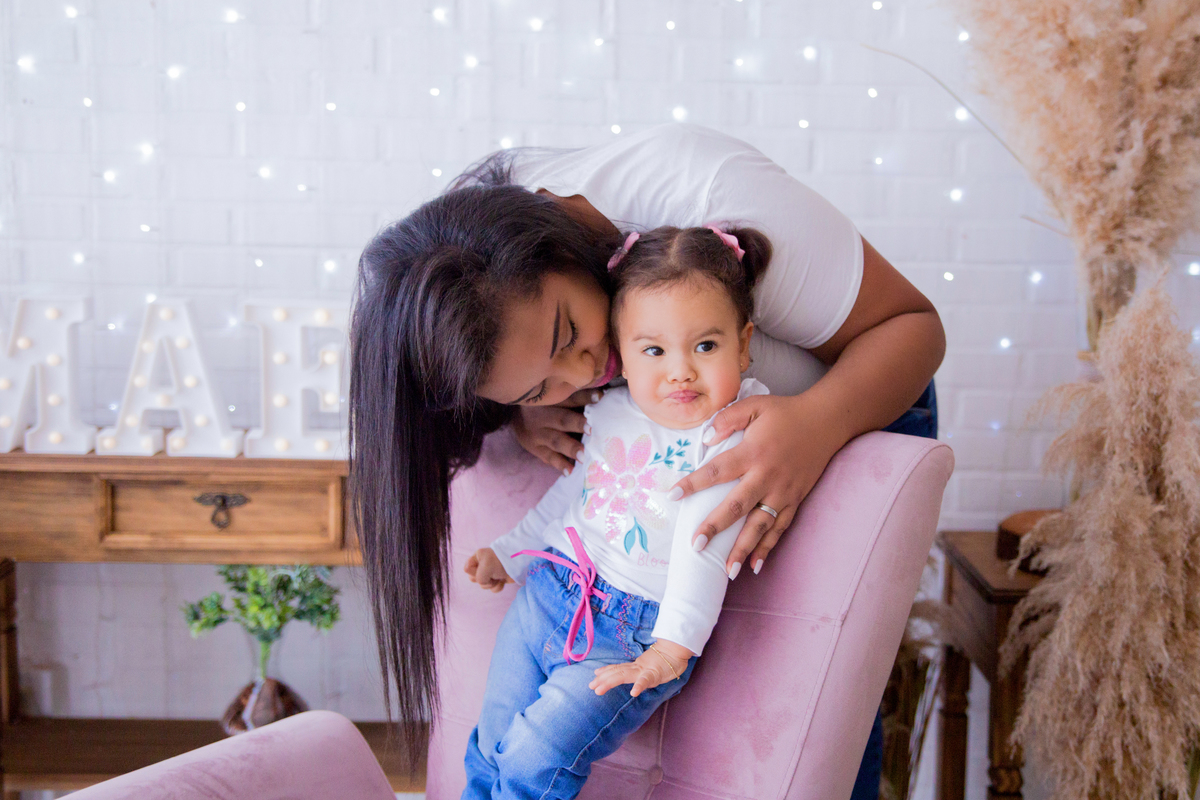 acompanhamento mensal de bebe caxias do sul figurino cenario tematico  personagem foto infantil serra gaucha fotografia familia mundo azul rosa ensaio fotografico crianca newborn baby menino menina smash the cake esmague o bolo banheira urso circo