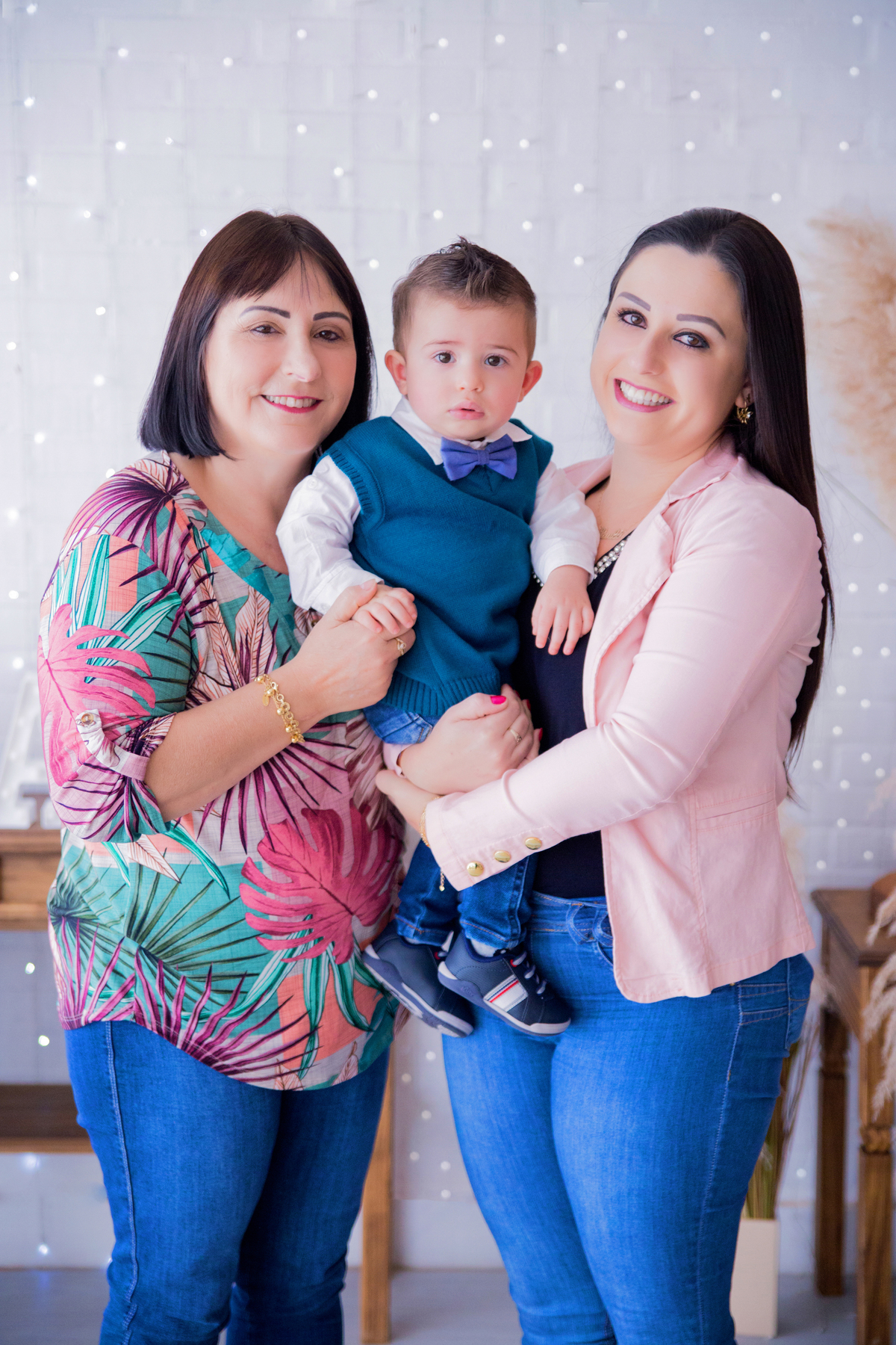 acompanhamento mensal de bebe caxias do sul figurino cenario tematico  personagem foto infantil serra gaucha fotografia familia mundo azul rosa ensaio fotografico crianca newborn baby menino menina smash the cake esmague o bolo banheira urso circo