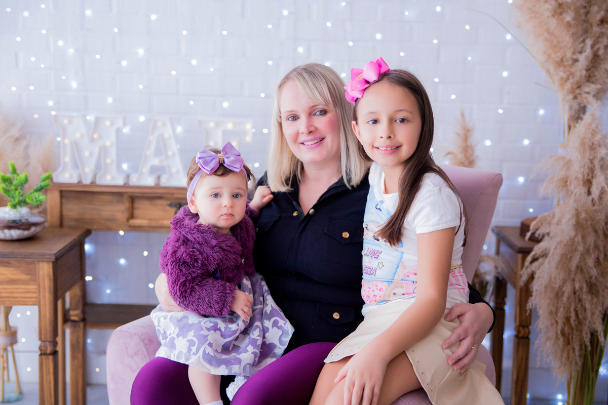 acompanhamento mensal de bebe caxias do sul figurino cenario tematico  personagem foto infantil serra gaucha fotografia familia mundo azul rosa ensaio fotografico crianca newborn baby menino menina smash the cake esmague o bolo banheira urso circo