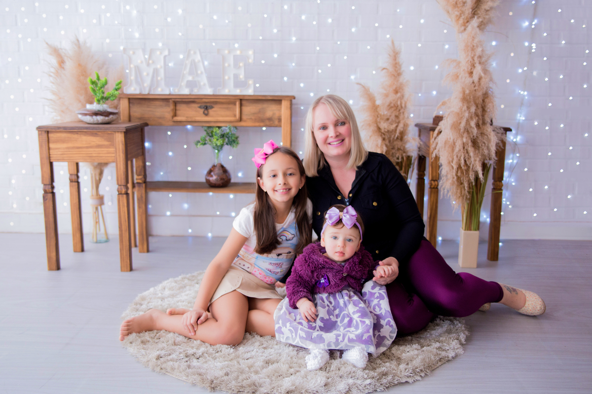 acompanhamento mensal de bebe caxias do sul figurino cenario tematico  personagem foto infantil serra gaucha fotografia familia mundo azul rosa ensaio fotografico crianca newborn baby menino menina smash the cake esmague o bolo banheira urso circo
