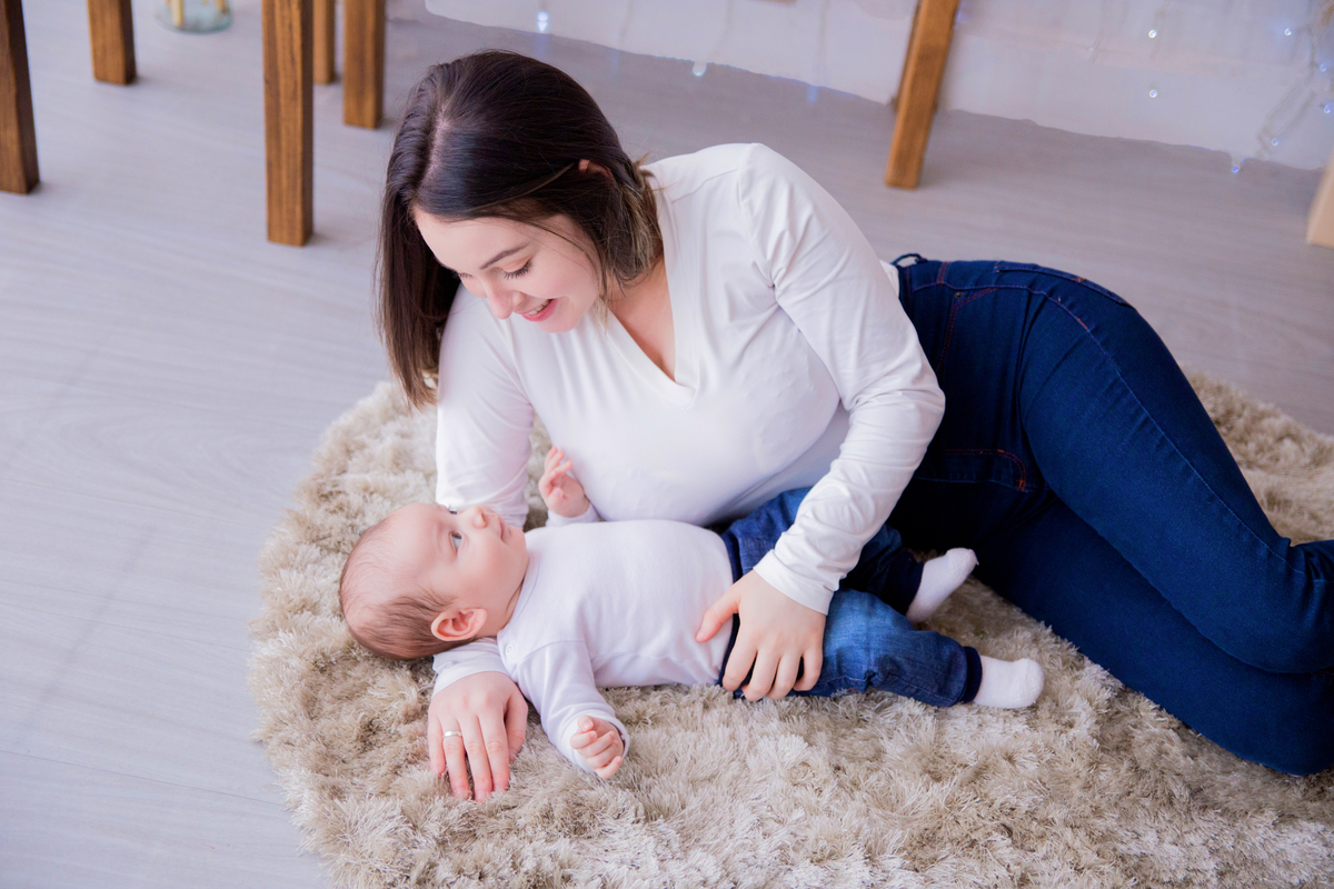 acompanhamento mensal de bebe caxias do sul figurino cenario tematico  personagem foto infantil serra gaucha fotografia familia mundo azul rosa ensaio fotografico crianca newborn baby menino menina smash the cake esmague o bolo banheira urso circo