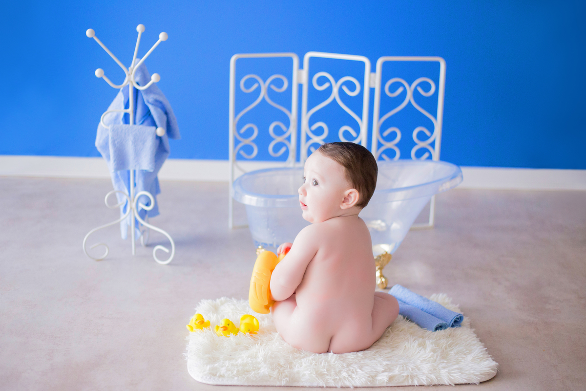 acompanhamento mensal de bebe caxias do sul figurino cenario tematico  personagem foto infantil serra gaucha fotografia familia mundo azul rosa ensaio fotografico crianca newborn baby menino menina smash the cake esmague o bolo banheira urso circo