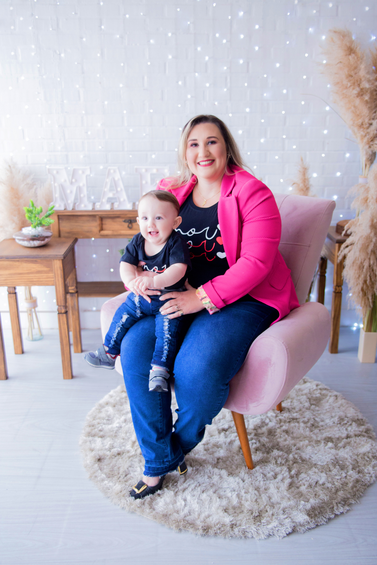 acompanhamento mensal de bebe caxias do sul figurino cenario tematico  personagem foto infantil serra gaucha fotografia familia mundo azul rosa ensaio fotografico crianca newborn baby menino menina smash the cake esmague o bolo banheira urso circo