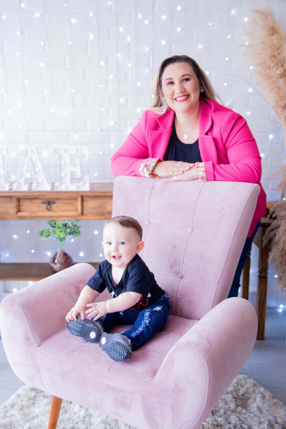acompanhamento mensal de bebe caxias do sul figurino cenario tematico  personagem foto infantil serra gaucha fotografia familia mundo azul rosa ensaio fotografico crianca newborn baby menino menina smash the cake esmague o bolo banheira urso circo