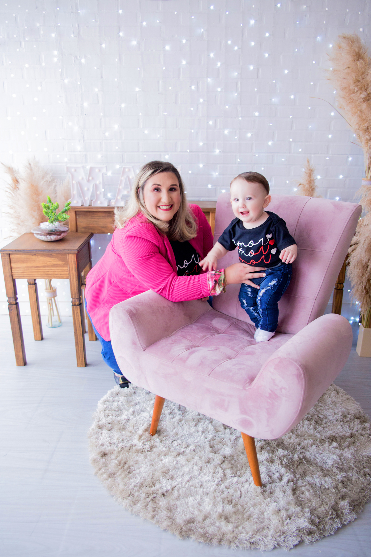 acompanhamento mensal de bebe caxias do sul figurino cenario tematico  personagem foto infantil serra gaucha fotografia familia mundo azul rosa ensaio fotografico crianca newborn baby menino menina smash the cake esmague o bolo banheira urso circo