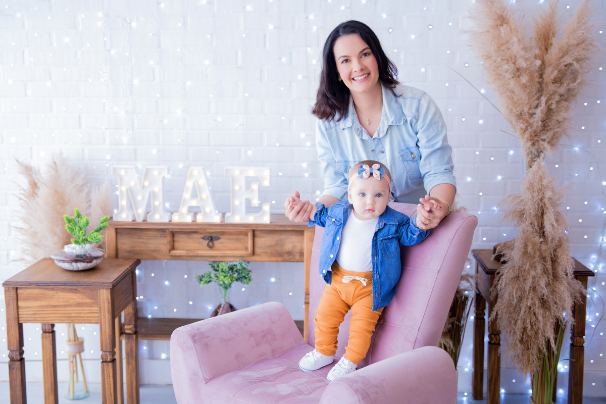 acompanhamento mensal de bebe caxias do sul figurino cenario tematico  personagem foto infantil serra gaucha fotografia familia mundo azul rosa ensaio fotografico crianca newborn baby menino menina smash the cake esmague o bolo banheira urso circo