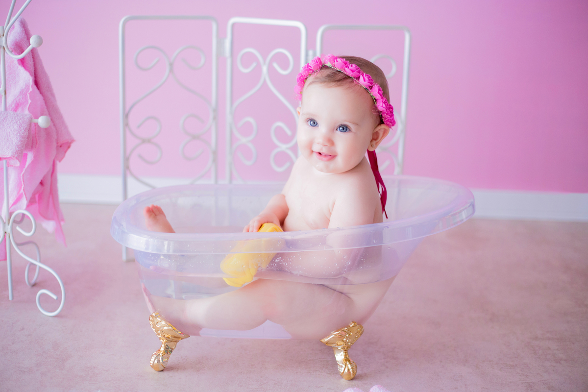 acompanhamento mensal de bebe caxias do sul figurino cenario tematico  personagem foto infantil serra gaucha fotografia familia mundo azul rosa ensaio fotografico crianca newborn baby menino menina smash the cake esmague o bolo banheira urso circo