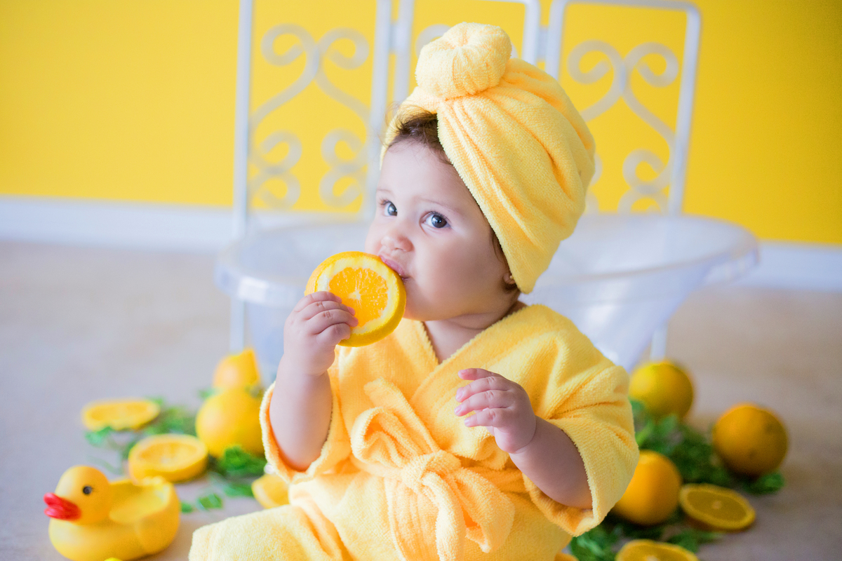 acompanhamento mensal de bebe caxias do sul figurino cenario tematico  personagem foto infantil serra gaucha fotografia familia mundo azul rosa ensaio fotografico crianca newborn baby menino menina smash the cake esmague o bolo banheira urso circo