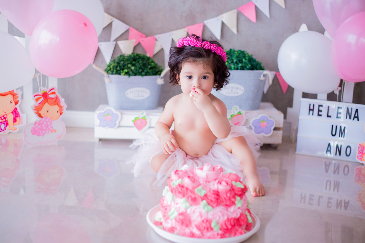 acompanhamento mensal de bebe caxias do sul figurino cenario tematico  personagem foto infantil serra gaucha fotografia familia mundo azul rosa ensaio fotografico crianca newborn baby menino menina smash the cake esmague o bolo banheira urso circo