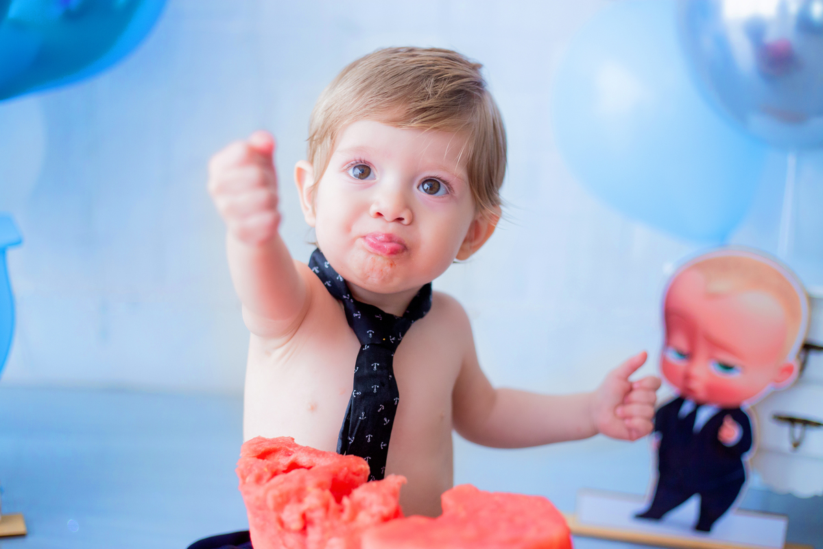 acompanhamento mensal de bebe caxias do sul figurino cenario tematico  personagem foto infantil serra gaucha fotografia familia mundo azul rosa ensaio fotografico crianca newborn baby menino menina smash the cake esmague o bolo banheira urso circo