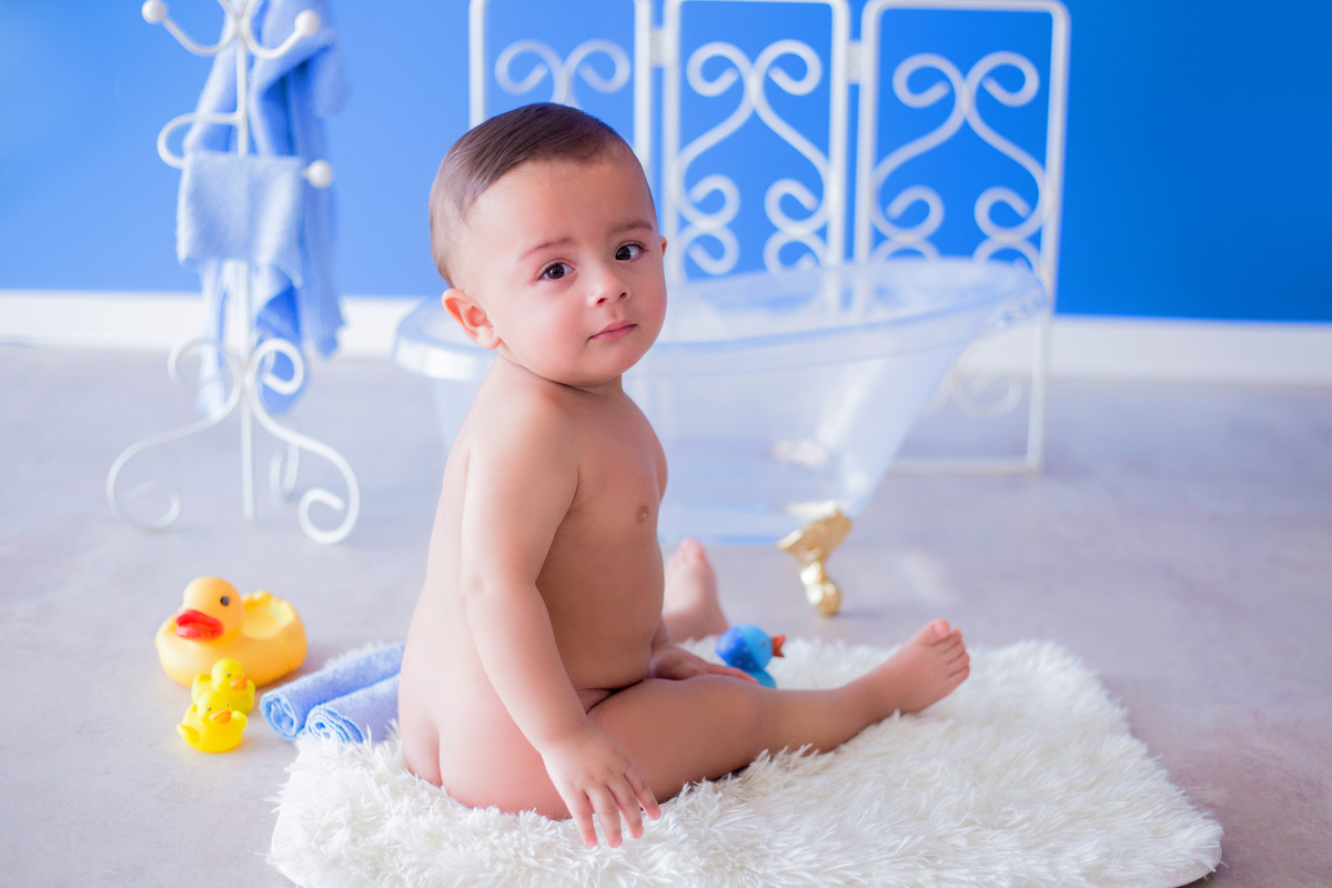 acompanhamento mensal de bebe caxias do sul figurino cenario tematico  personagem foto infantil serra gaucha fotografia familia mundo azul rosa ensaio fotografico crianca newborn baby menino menina smash the cake esmague o bolo banheira urso circo