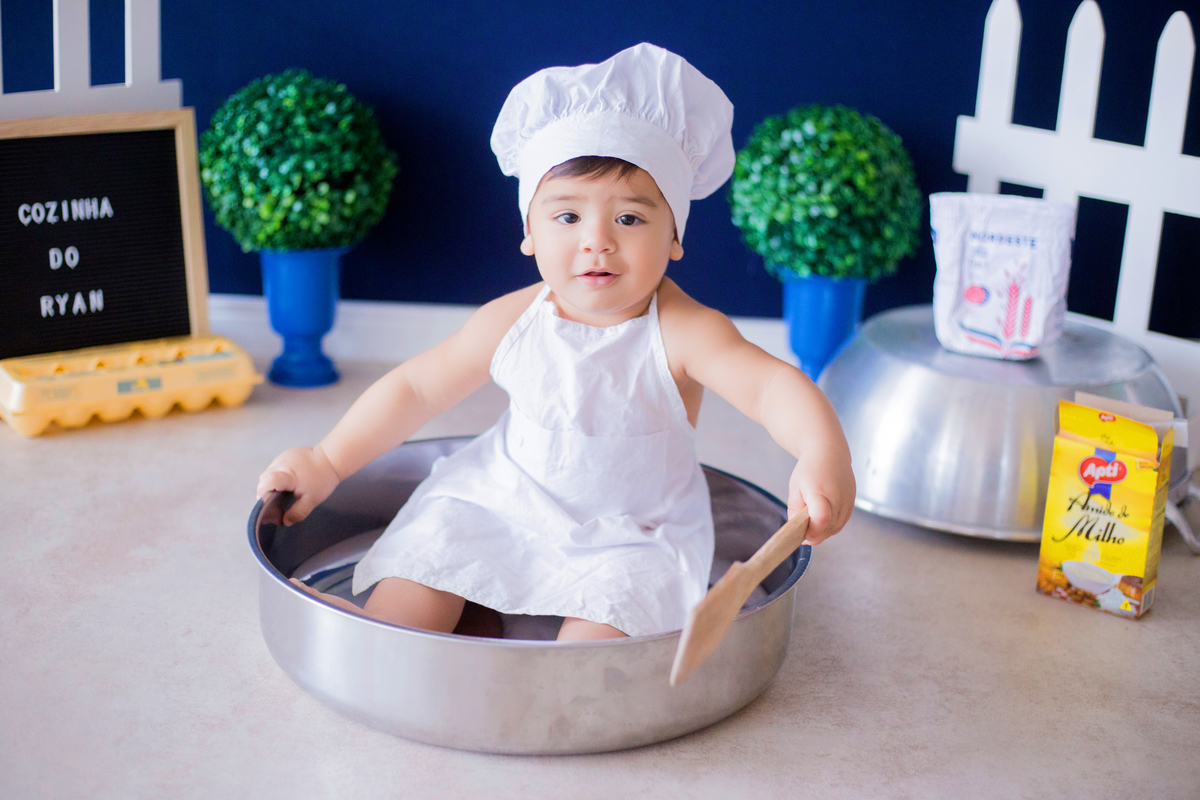 acompanhamento mensal de bebe caxias do sul figurino cenario tematico  personagem foto infantil serra gaucha fotografia familia mundo azul rosa ensaio fotografico crianca newborn baby menino menina smash the cake esmague o bolo banheira urso circo