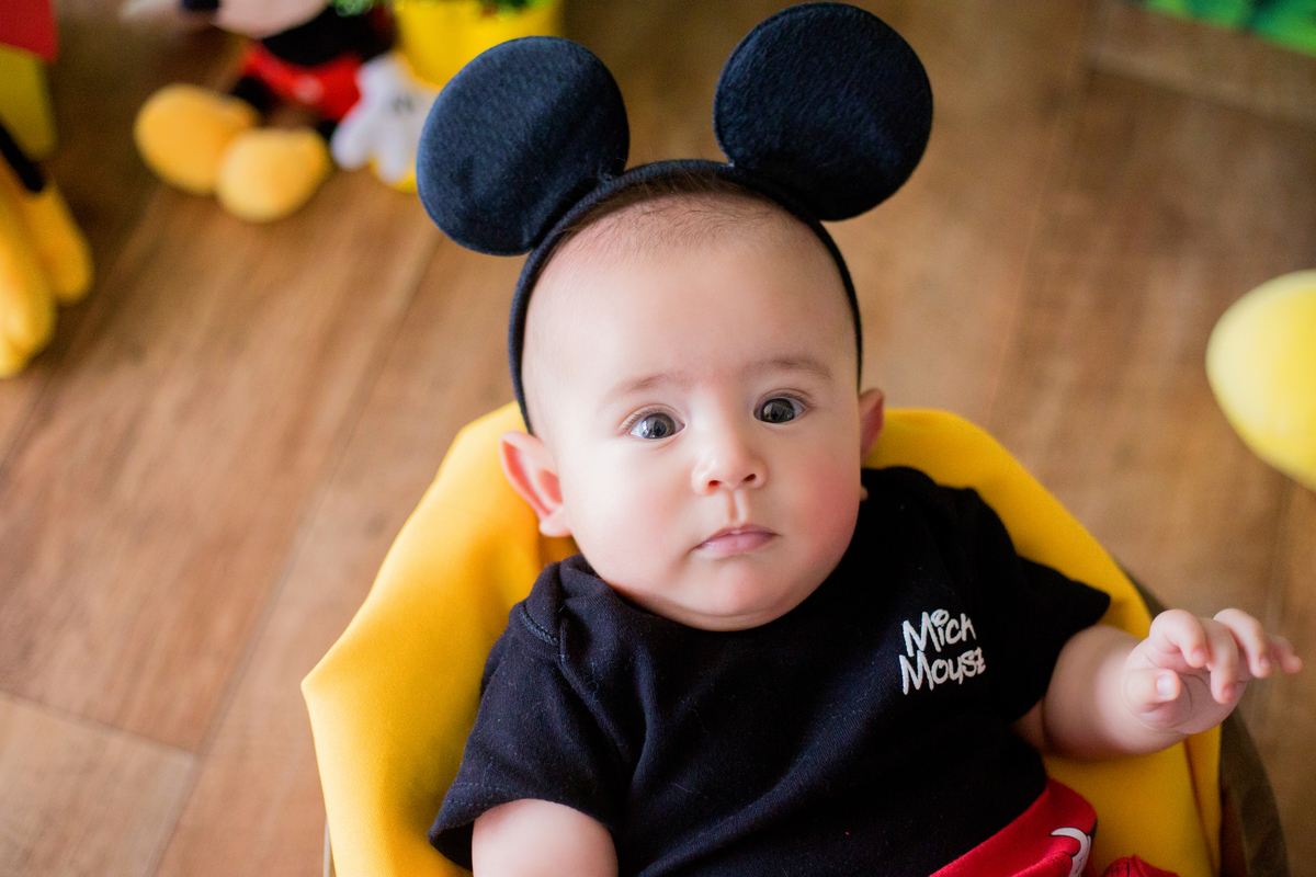 acompanhamento mensal de bebe caxias do sul figurino cenario tematico  personagem foto infantil serra gaucha fotografia familia mundo azul rosa ensaio fotografico crianca newborn baby menino menina smash the cake esmague o bolo banheira urso circo
