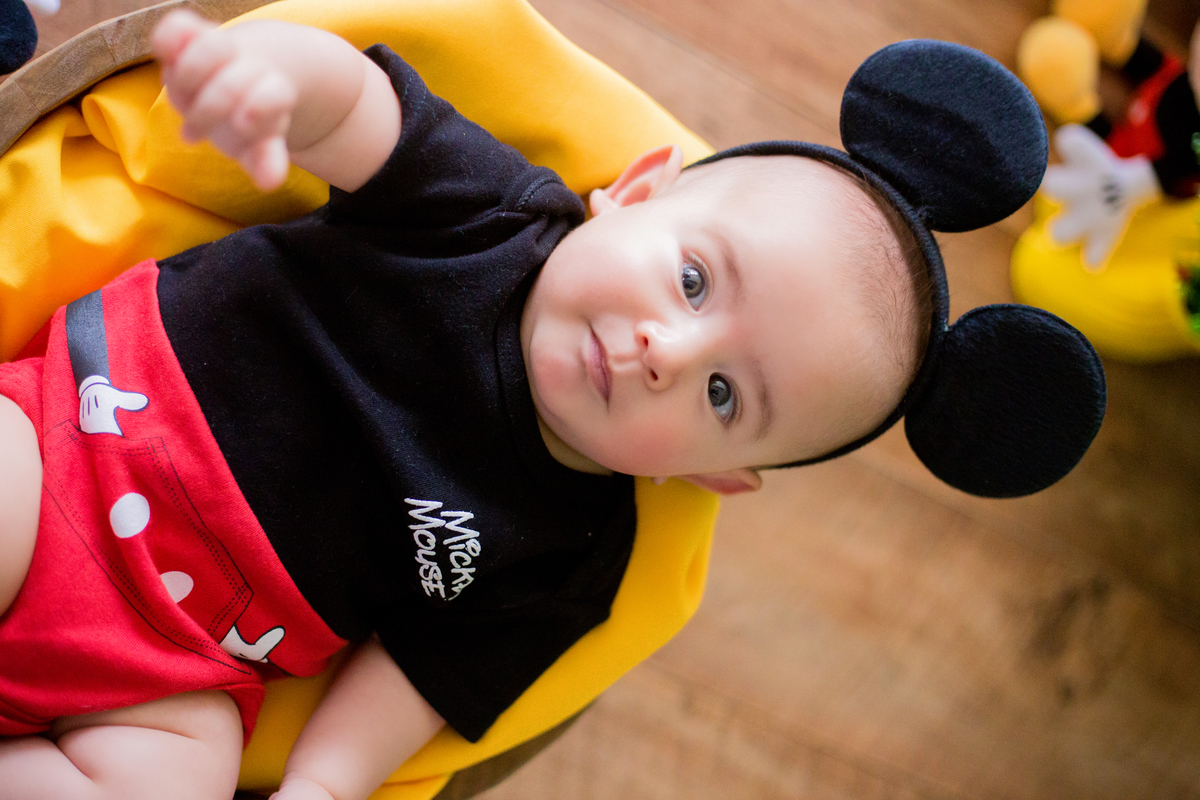 acompanhamento mensal de bebe caxias do sul figurino cenario tematico  personagem foto infantil serra gaucha fotografia familia mundo azul rosa ensaio fotografico crianca newborn baby menino menina smash the cake esmague o bolo banheira urso circo