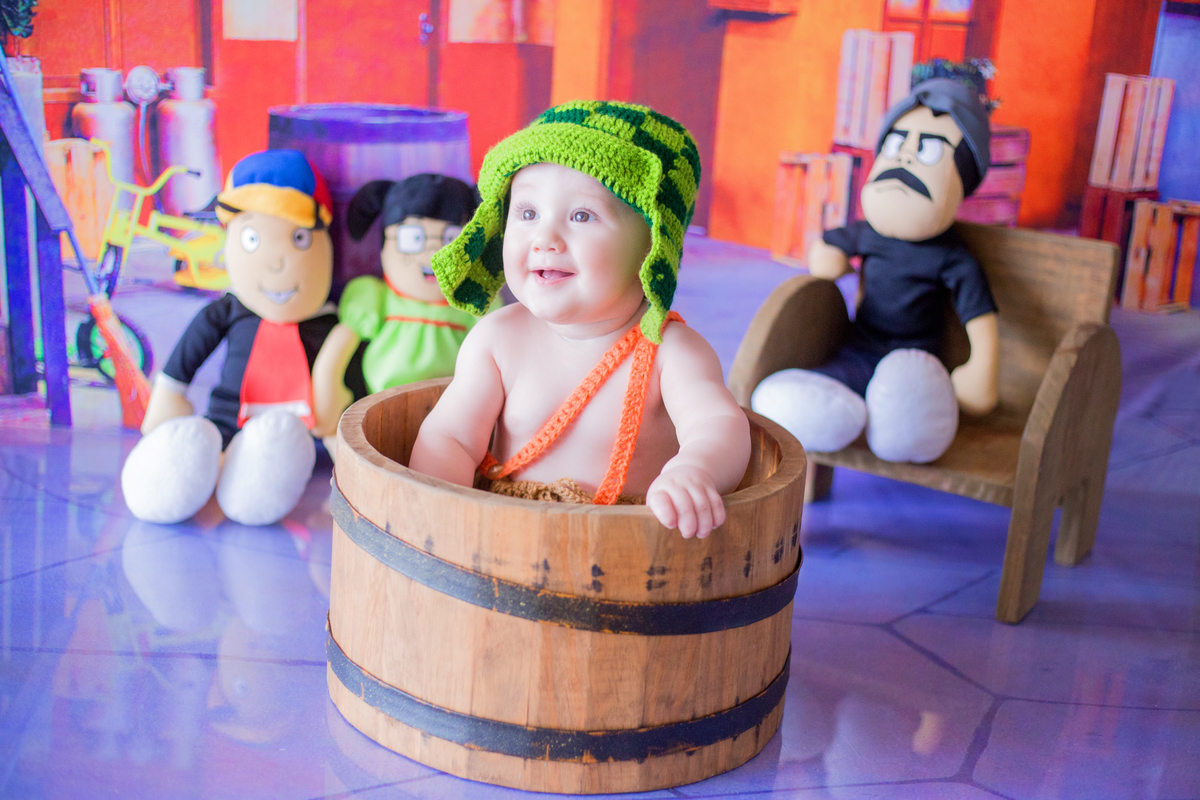 acompanhamento mensal de bebe caxias do sul figurino cenario tematico  personagem foto infantil serra gaucha fotografia familia mundo azul rosa ensaio fotografico crianca newborn baby menino menina smash the cake esmague o bolo banheira urso circo