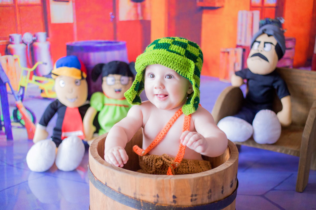 acompanhamento mensal de bebe caxias do sul figurino cenario tematico  personagem foto infantil serra gaucha fotografia familia mundo azul rosa ensaio fotografico crianca newborn baby menino menina smash the cake esmague o bolo banheira urso circo