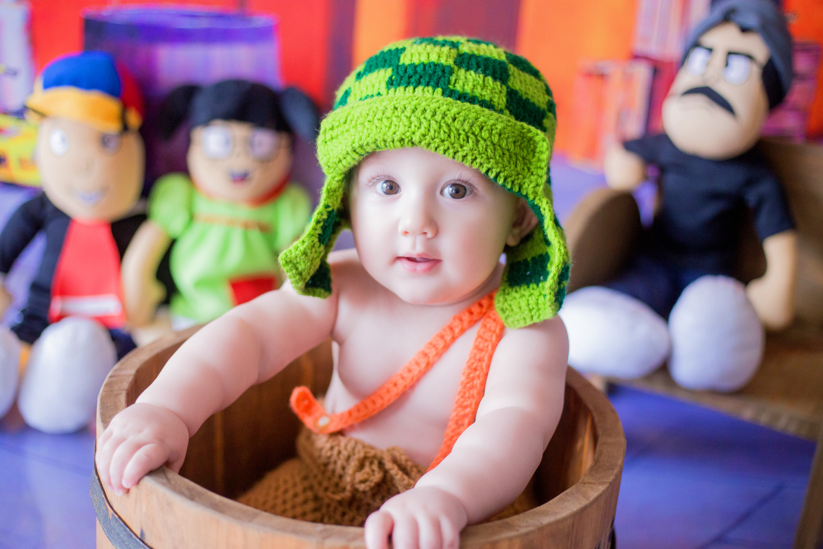 acompanhamento mensal de bebe caxias do sul figurino cenario tematico  personagem foto infantil serra gaucha fotografia familia mundo azul rosa ensaio fotografico crianca newborn baby menino menina smash the cake esmague o bolo banheira urso circo