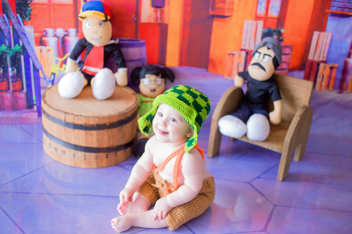 acompanhamento mensal de bebe caxias do sul figurino cenario tematico  personagem foto infantil serra gaucha fotografia familia mundo azul rosa ensaio fotografico crianca newborn baby menino menina smash the cake esmague o bolo banheira urso circo