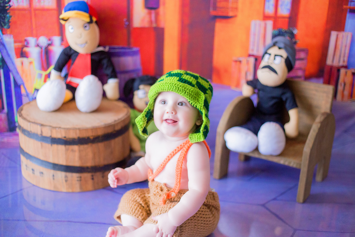 acompanhamento mensal de bebe caxias do sul figurino cenario tematico  personagem foto infantil serra gaucha fotografia familia mundo azul rosa ensaio fotografico crianca newborn baby menino menina smash the cake esmague o bolo banheira urso circo