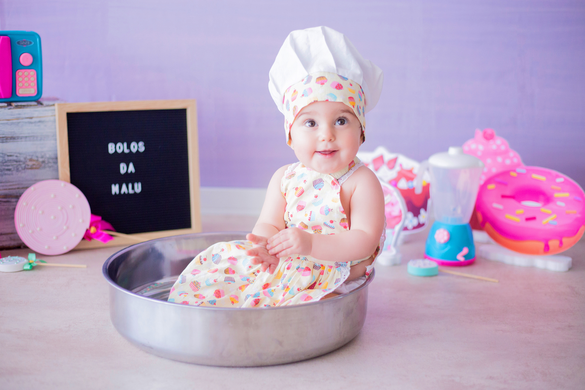 acompanhamento mensal de bebe caxias do sul figurino cenario tematico  personagem foto infantil serra gaucha fotografia familia mundo azul rosa ensaio fotografico crianca newborn baby menino menina smash the cake esmague o bolo banheira urso circo