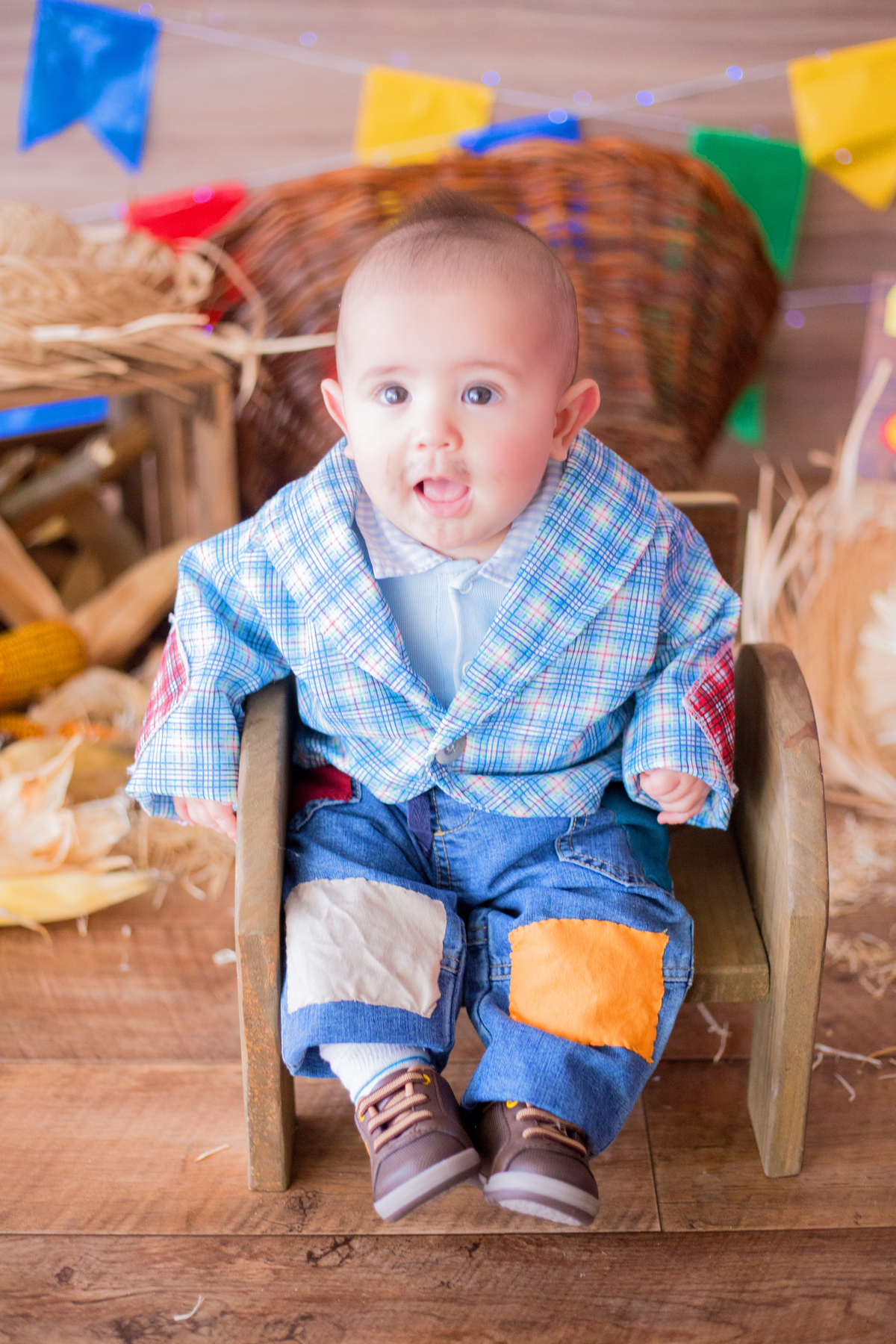 acompanhamento mensal de bebe caxias do sul figurino cenario tematico  personagem foto infantil serra gaucha fotografia familia mundo azul rosa ensaio fotografico crianca newborn baby menino menina smash the cake esmague o bolo banheira urso circo