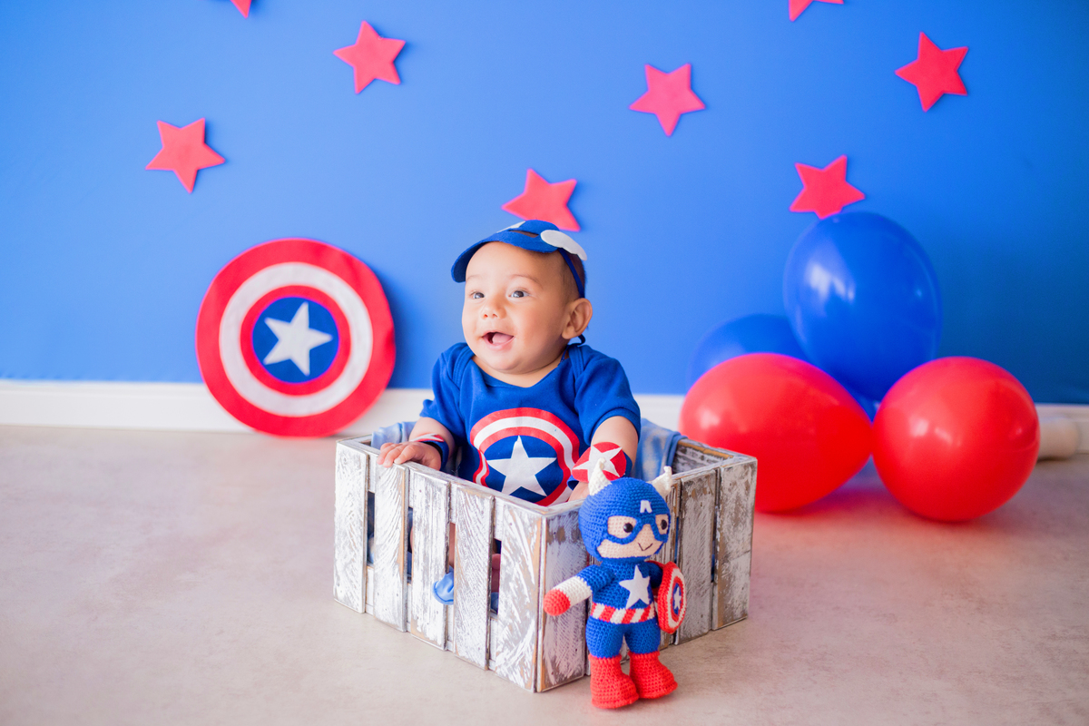 acompanhamento mensal de bebe caxias do sul figurino cenario tematico  personagem foto infantil serra gaucha fotografia familia mundo azul rosa ensaio fotografico crianca newborn baby menino menina smash the cake esmague o bolo banheira urso circo