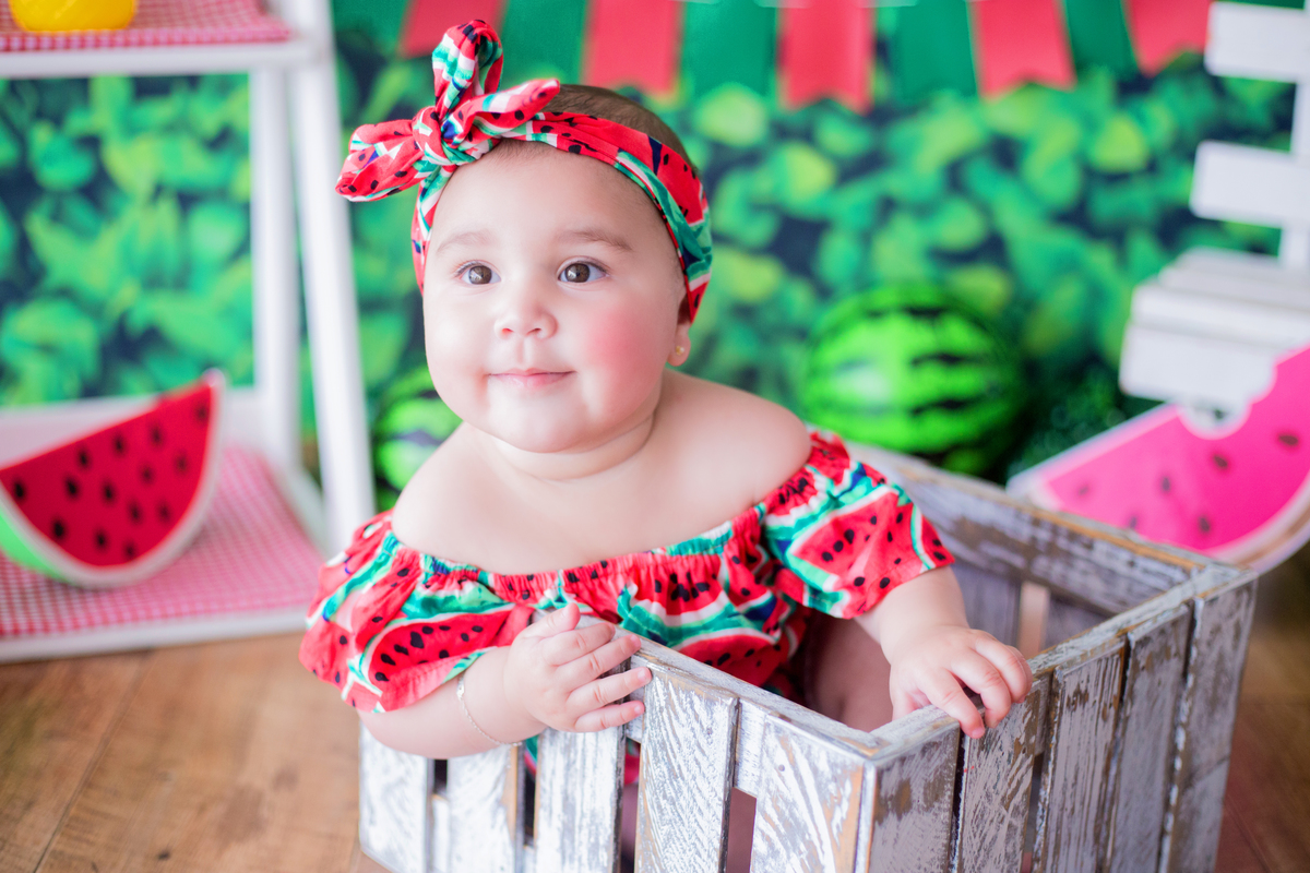 acompanhamento mensal de bebe caxias do sul figurino cenario tematico  personagem foto infantil serra gaucha fotografia familia mundo azul rosa ensaio fotografico crianca newborn baby menino menina smash the cake esmague o bolo banheira urso circo