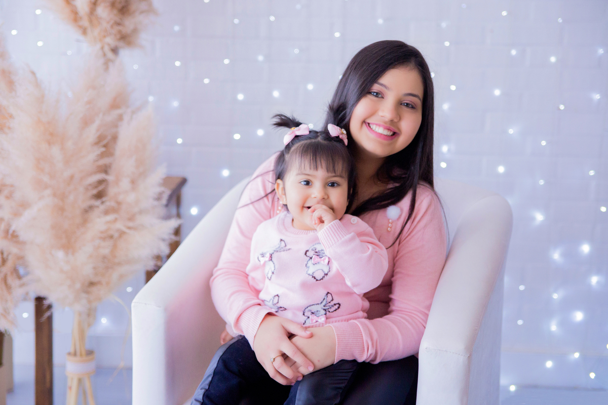 acompanhamento mensal de bebe caxias do sul figurino cenario tematico  personagem foto infantil serra gaucha fotografia familia mundo azul rosa ensaio fotografico crianca newborn baby menino menina smash the cake esmague o bolo banheira urso circo