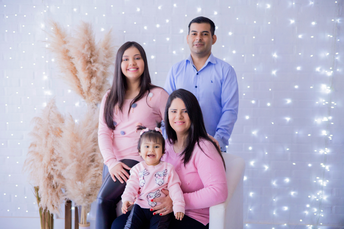 acompanhamento mensal de bebe caxias do sul figurino cenario tematico  personagem foto infantil serra gaucha fotografia familia mundo azul rosa ensaio fotografico crianca newborn baby menino menina smash the cake esmague o bolo banheira urso circo