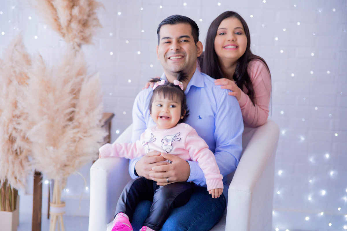 acompanhamento mensal de bebe caxias do sul figurino cenario tematico  personagem foto infantil serra gaucha fotografia familia mundo azul rosa ensaio fotografico crianca newborn baby menino menina smash the cake esmague o bolo banheira urso circo